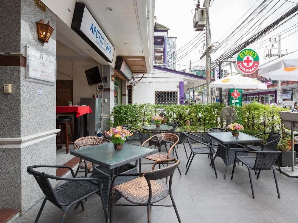 Cello Hotel Patong Екстериор снимка