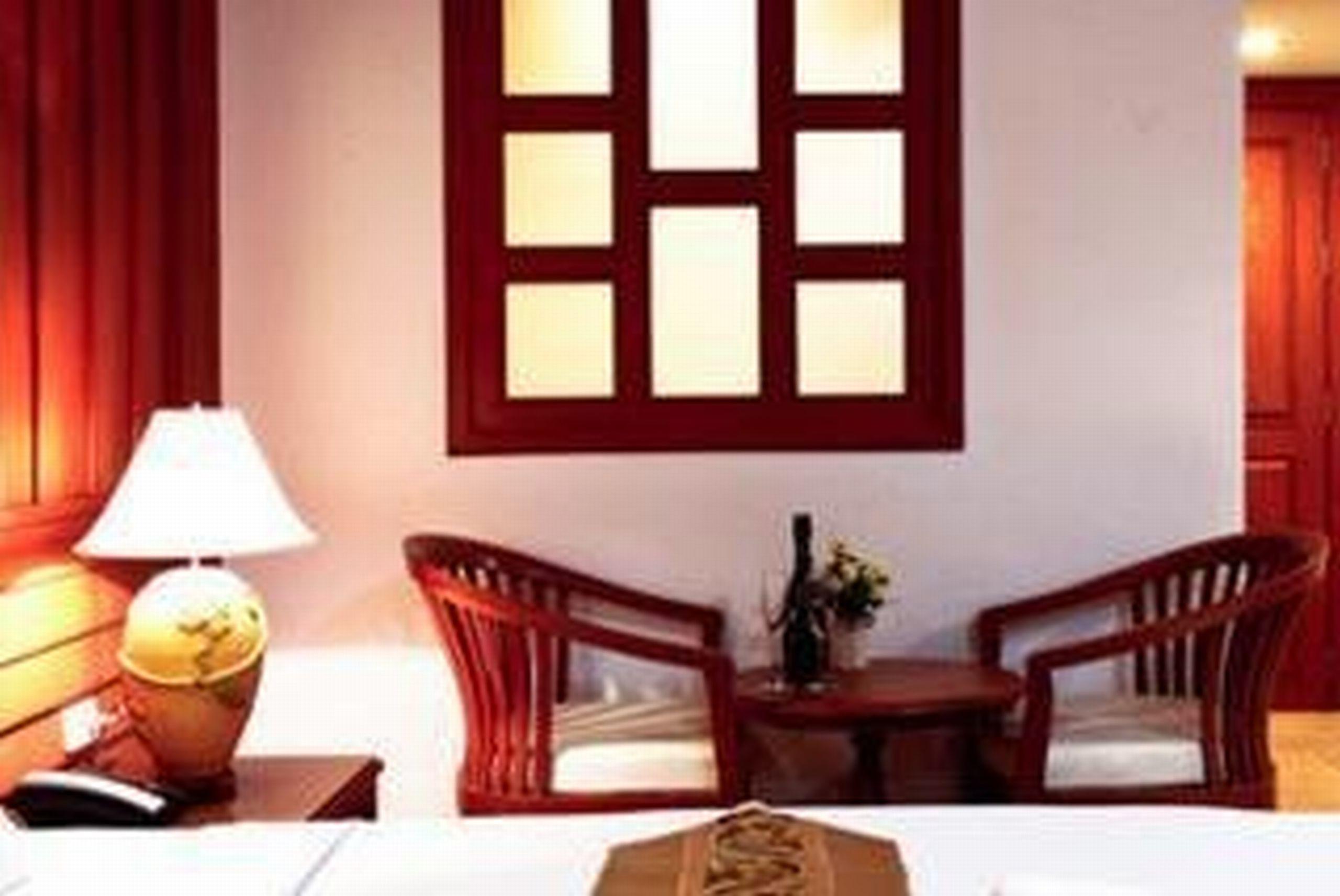 Cello Hotel Patong Екстериор снимка