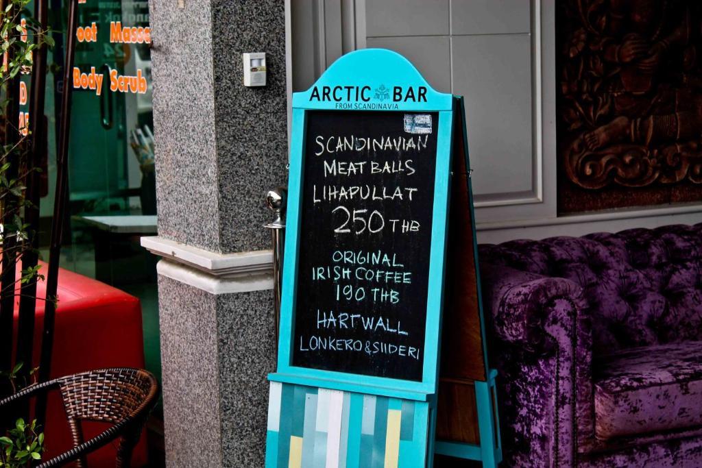Cello Hotel Patong Екстериор снимка